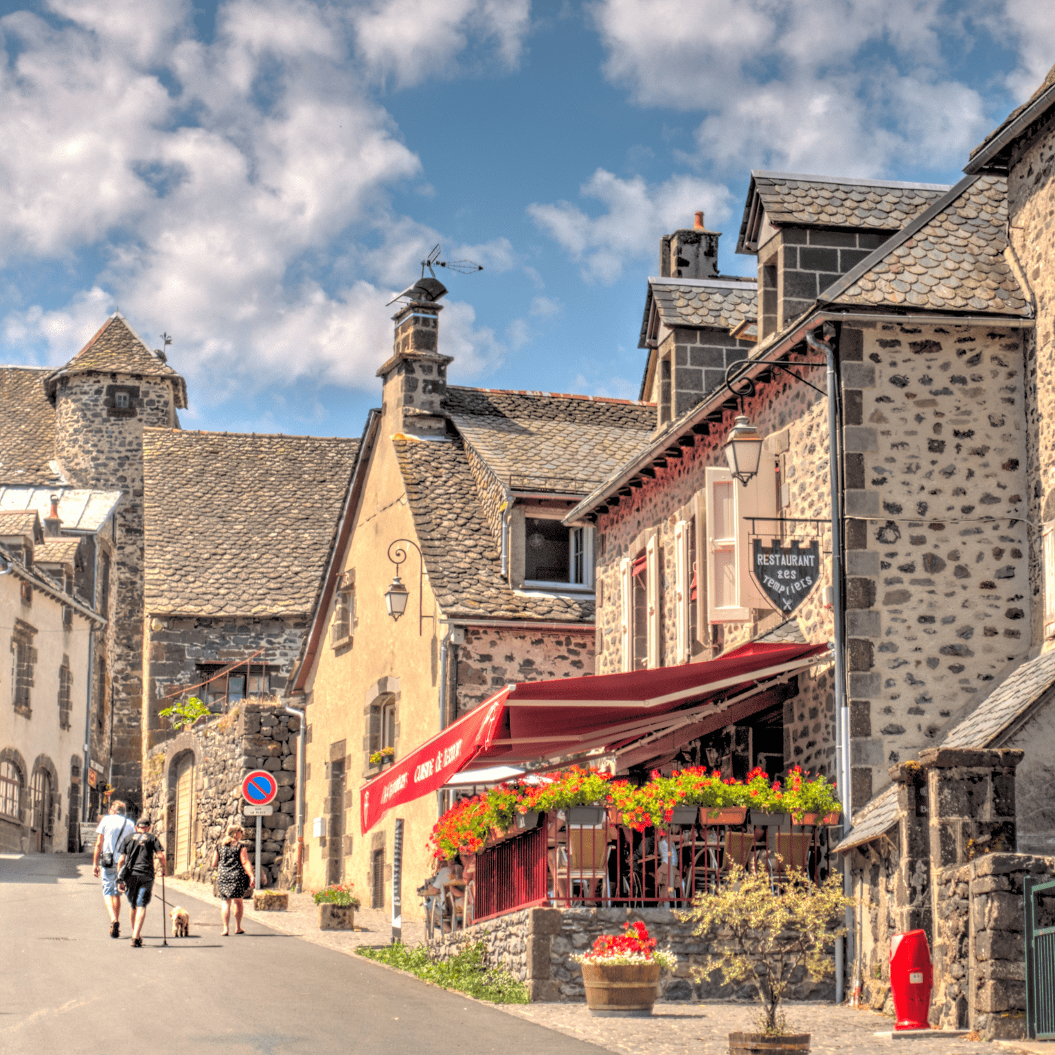 conciergerie location de vacances dans le Cantal