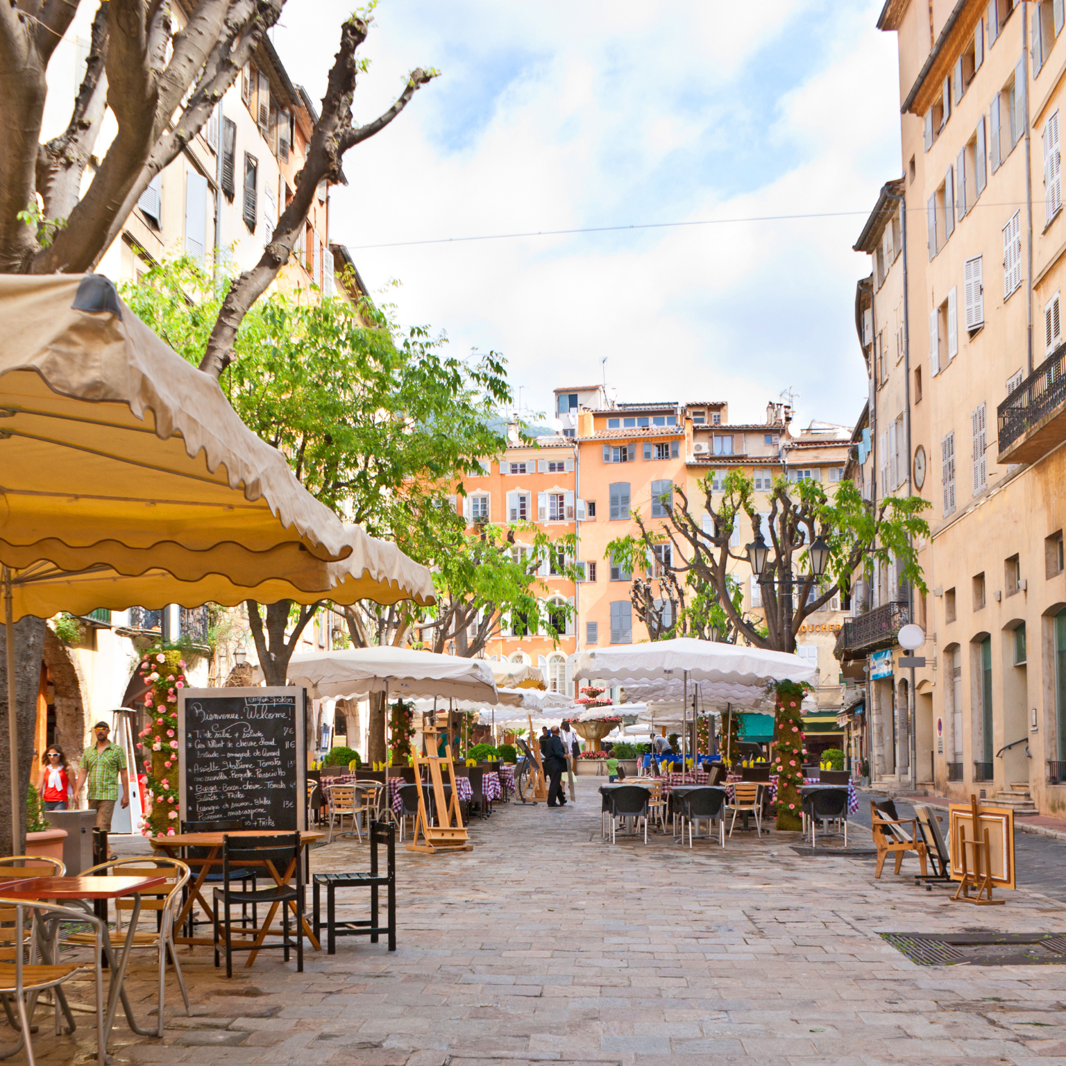 conciergerie location de vacances dans les Alpes Maritimes - Nice - Antibes - Èze