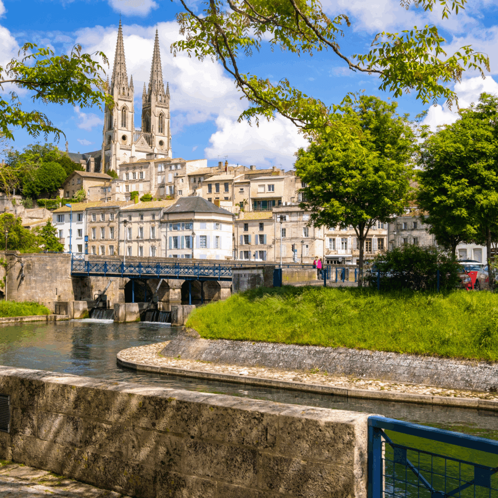 Location courte durée dans les Deux-Sèvres